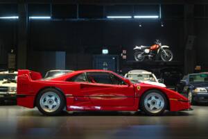Image 5/50 de Ferrari F40 (1991)