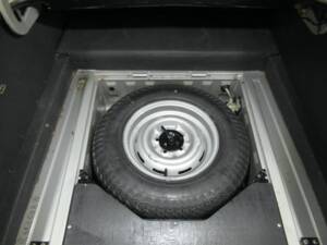 Image 41/60 of Jaguar XJ 6 4.2 (1972)