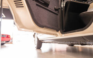 Image 72/132 of Volkswagen Santana 1.8 (1985)