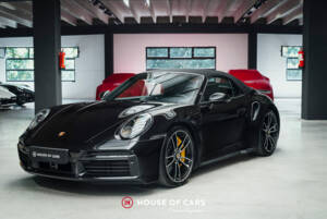 Imagen 2/25 de Porsche 911 Turbo S (2021)