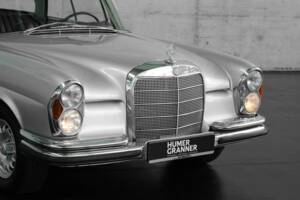 Afbeelding 8/50 van Mercedes-Benz 280 SE (1968)