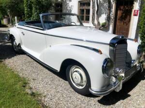 Image 7/15 of Mercedes-Benz 300 S (1953)