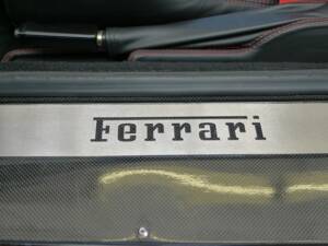 Afbeelding 38/41 van Ferrari F 355 Berlinetta (1995)