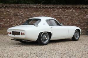 Immagine 2/50 di Lotus Elite S2 (1961)