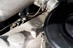 Immagine 23/35 di Mercedes-Benz 220 SE (1960)