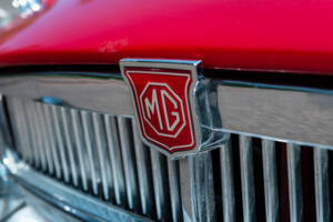 Bild 27/81 von MG MGC (1968)
