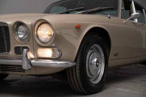 Bild 2/31 von Jaguar XJ 6 2.8 (1970)
