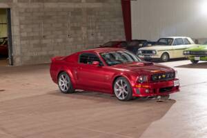 Image 21/68 of Ford Mustang GT (2005)