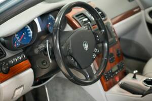 Bild 29/38 von Maserati Quattroporte 4.2 (2005)