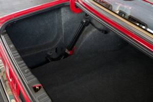 Bild 48/50 von BMW 325i (1986)