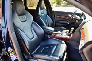 Bild 12/22 von Audi S6 Avant 5.2 V10 quattro (2006)