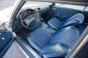Image 9/39 of Mercedes-Benz 350 SLC (1972)