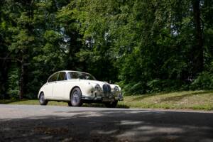 Image 8/50 de Jaguar Mk II 2.4 (1967)