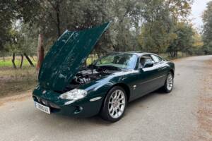 Image 12/40 de Jaguar XKR (1998)