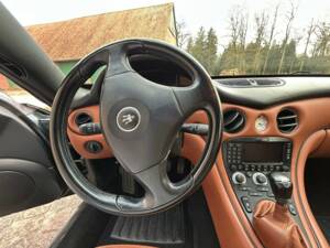 Afbeelding 11/22 van Maserati 4200 (2002)