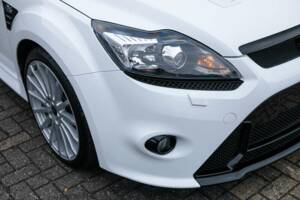 Image 44/50 of Ford Focus RS (2010)