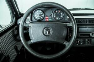 Afbeelding 12/50 van Mercedes-Benz 300 GD (SWB) (1983)