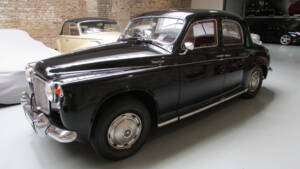 Image 7/26 of Rover 110 (1964)