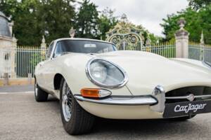 Image 15/50 de Jaguar Type E 3.8 (1963)