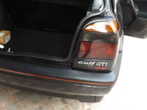 Bild 23/50 von Volkswagen Golf III 2.0 16V GTI (1993)