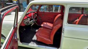 Image 27/63 of Ford Anglia (1965)