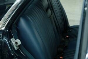 Image 36/50 de Mercedes-Benz 450 SE (1973)