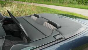 Bild 11/15 von Mercedes-Benz E 200 (1996)