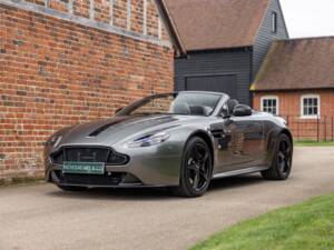 Afbeelding 75/75 van Aston Martin V12 Vantage AMR Roadster (2018)