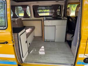 Bild 13/28 von Volkswagen T3 Westfalia 1.6 TD (1987)