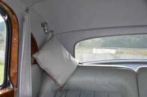 Image 33/50 of Rolls-Royce Silver Cloud II (1961)