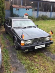 Image 2/6 of Volvo 760 GLE (1986)