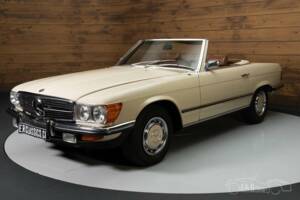 Image 7/19 of Mercedes-Benz 350 SL (1972)