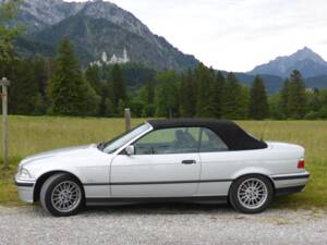 Bild 8/18 von BMW 320i (1998)