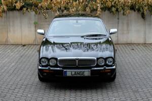 Image 6/60 de Daimler Super V8 (2000)