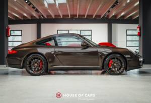 Bild 5/23 von Porsche 911 Carrera 4S (2011)