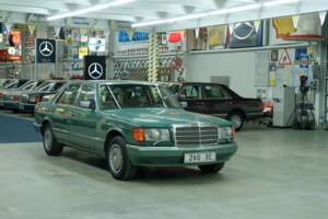 Bild 47/50 von Mercedes-Benz 260 SE (1990)