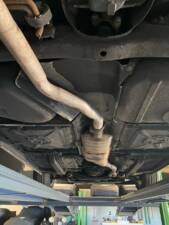 Bild 30/33 von BMW 318i (1993)