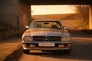 Bild 10/30 von Mercedes-Benz 560 SL (1989)