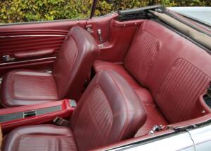 Image 14/16 of Ford Mustang 289 (1968)