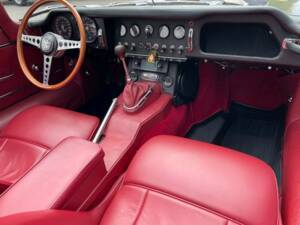 Bild 12/20 von Jaguar E-Type 4.2 (1965)