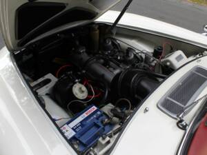 Bild 14/18 von Volvo P 1800 S (1967)