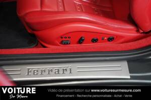 Imagen 25/39 de Ferrari California (2010)