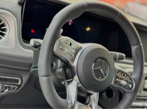 Image 13/17 of Mercedes-Benz G 63 AMG (LWB) (2023)