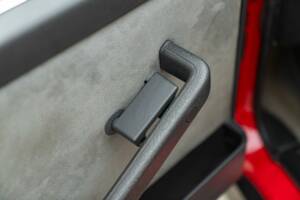 Image 36/50 of Lancia Delta HF Integrale 16V (1989)