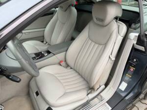 Bild 8/30 von Mercedes-Benz SL 350 (2008)