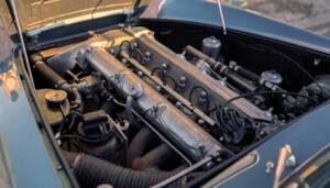 Image 24/24 of Aston Martin DB 4 (1962)