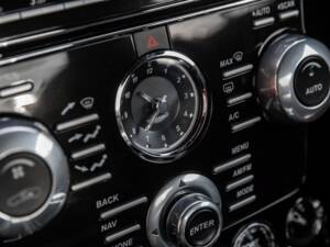 Image 39/59 of Aston Martin DBS (2012)