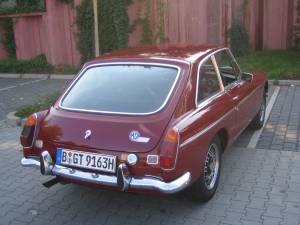 Image 5/9 of MG MGB GT V8 (1974)