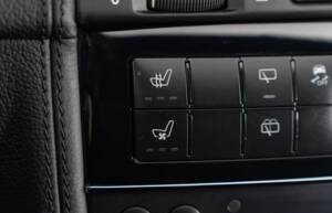 Immagine 32/36 di Mercedes-Benz G 500 (SWB) (2011)