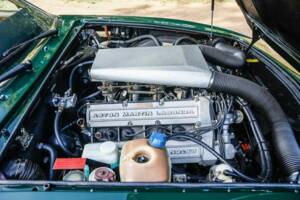 Bild 29/41 von Aston Martin V8 Vantage Volante (1988)